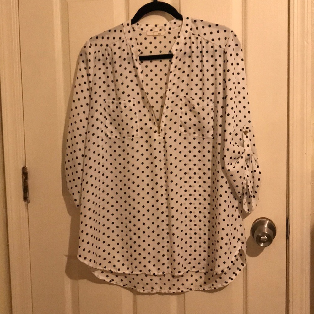Black and white Polkadot blouse